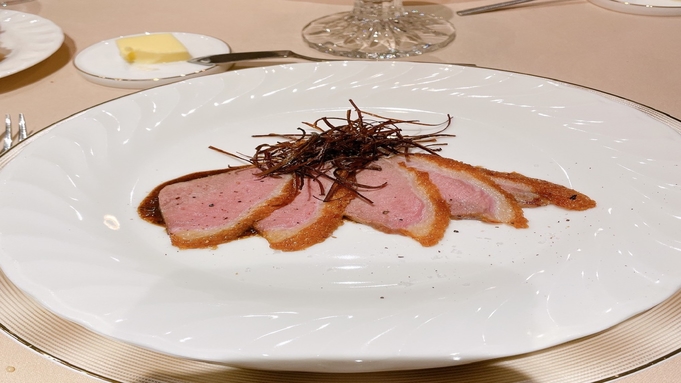 【ご夕食は宿泊者限定のフランス料理で！】函館ならではの料理をお楽しみくださいませ